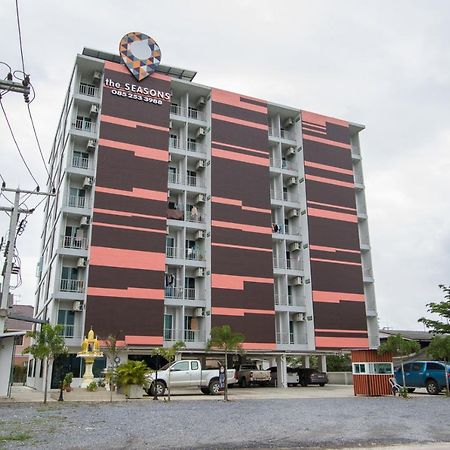 The Seasons Aparthotel Pathum Thani Ngoại thất bức ảnh