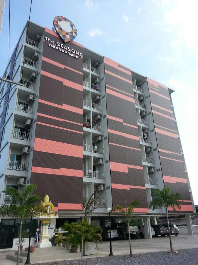 The Seasons Aparthotel Pathum Thani Ngoại thất bức ảnh