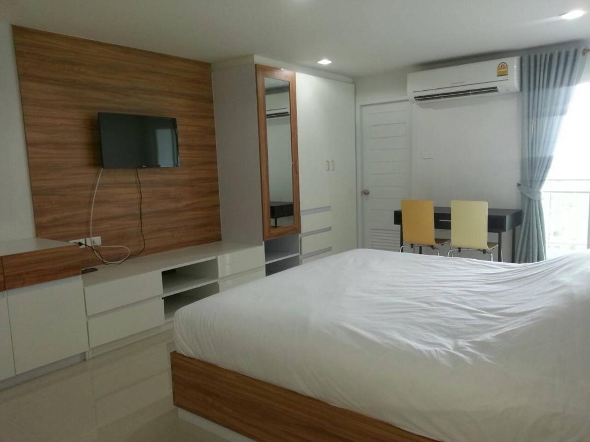 The Seasons Aparthotel Pathum Thani Ngoại thất bức ảnh