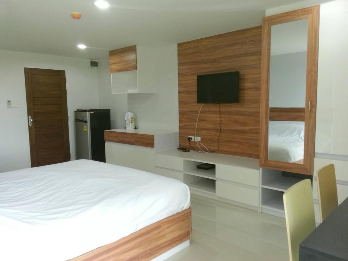 The Seasons Aparthotel Pathum Thani Ngoại thất bức ảnh