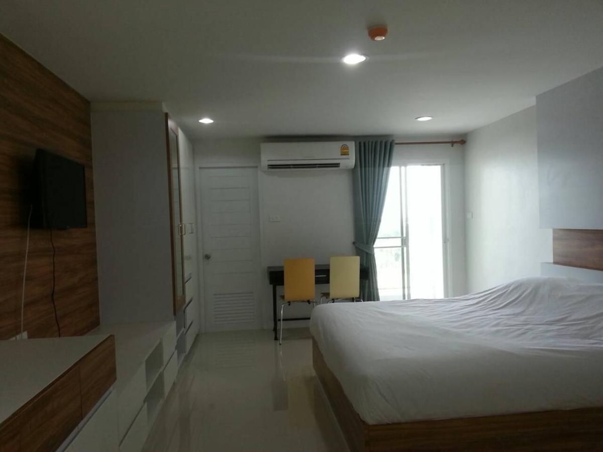 The Seasons Aparthotel Pathum Thani Ngoại thất bức ảnh