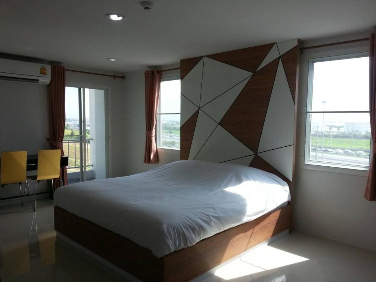 The Seasons Aparthotel Pathum Thani Ngoại thất bức ảnh