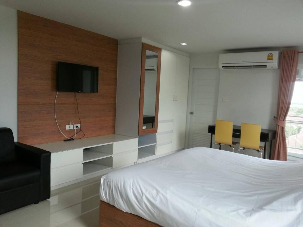 The Seasons Aparthotel Pathum Thani Ngoại thất bức ảnh